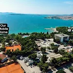 Апартаменты Dream Escape Mobile *